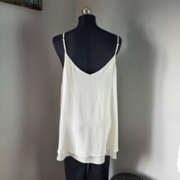 Ivory  Flowy Layered Camisole Size 1X ADDITIONELLE - Picture 8 of 9